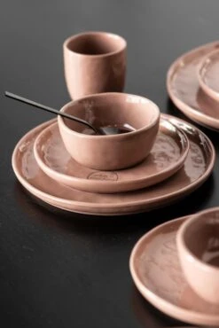 Gusta Dinerbord Table Tales Freckle Terracotta D 27 H 1,4 Cm -Lauraa Winkel 8712628326951 4 1