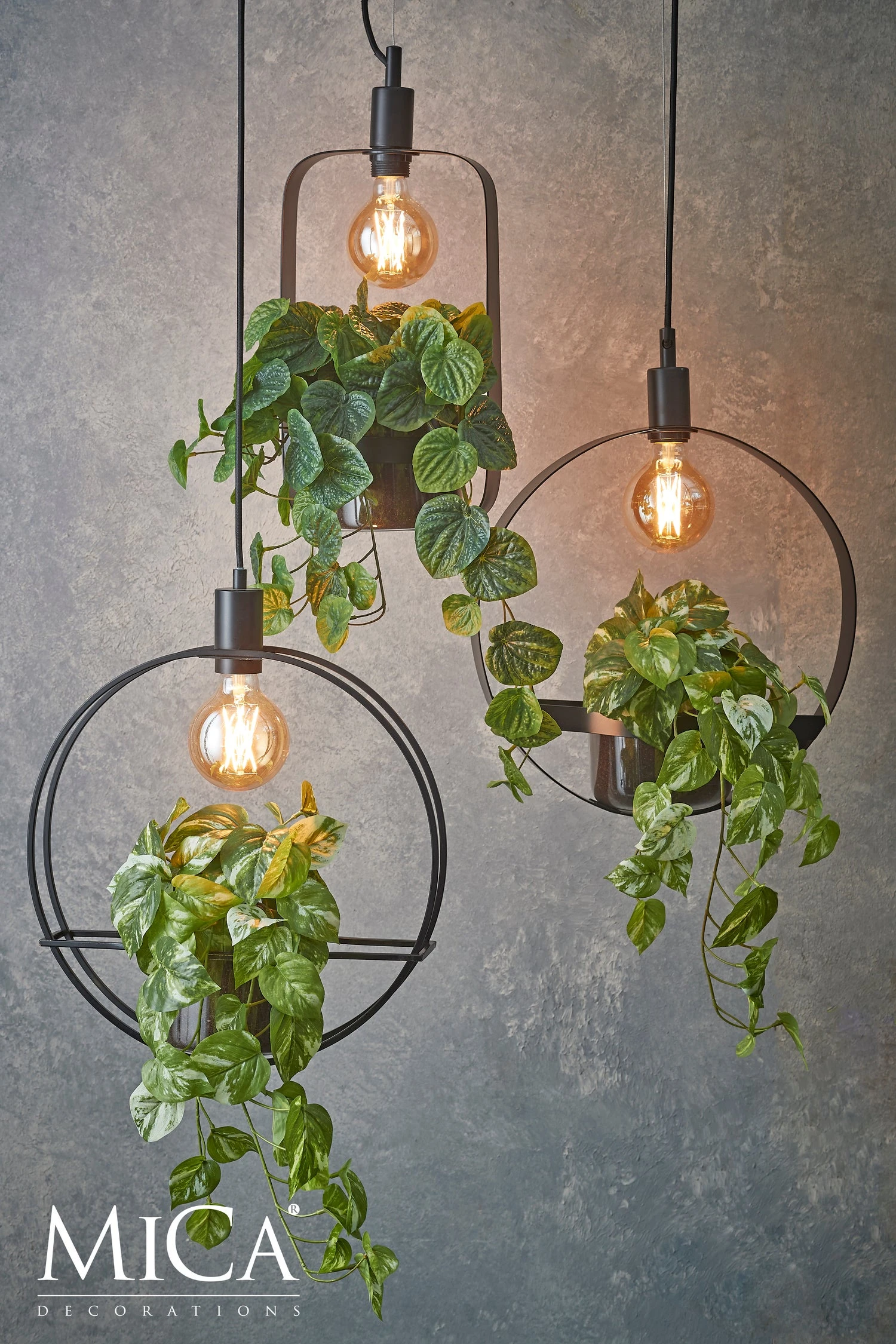 Mica Decorations Plafondlamp Vogue Zwart 39 X 16,5 X 150 Cm 4 Mica Decorations Plafondlamp Vogue Zwart 39 X 16,5 X 150 Cm - Image 2